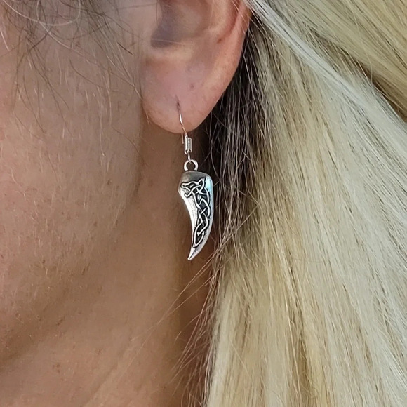 CELTIC WOLF TOOTH EARRINGS - Picture 1 of 4